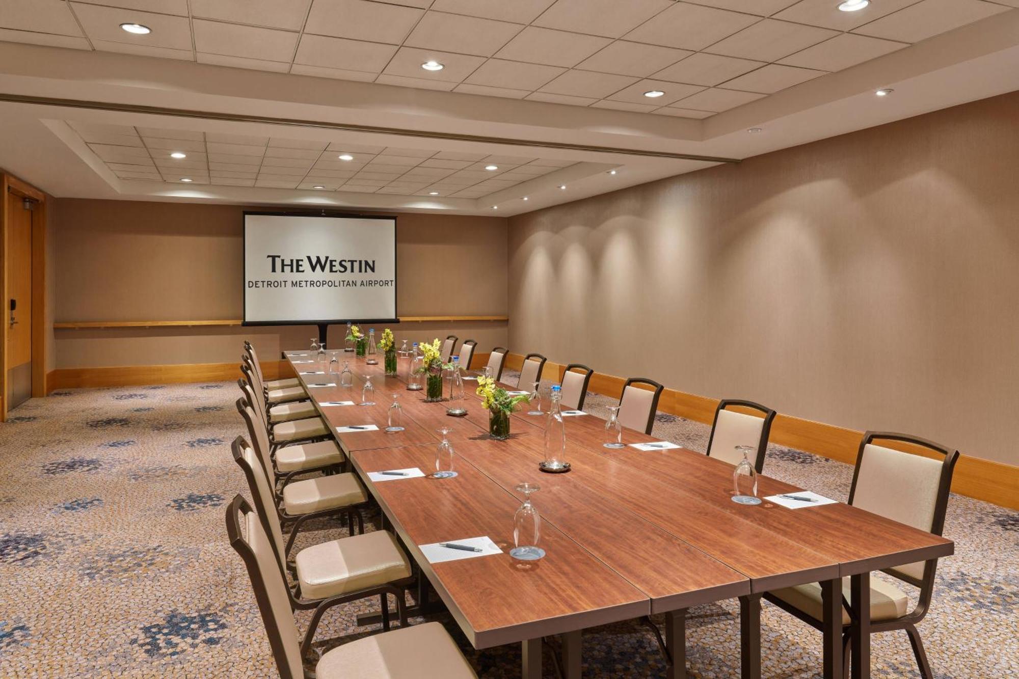 Отель The Westin Detroit Metropolitan Airport Ромулус Экстерьер фото